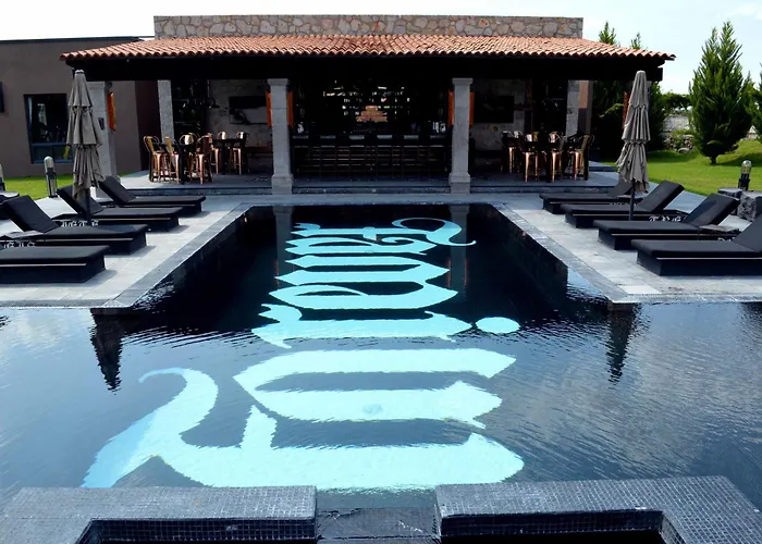 Hacienda Los Picachos